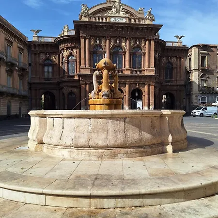 Al Teatro Holiday home Catania