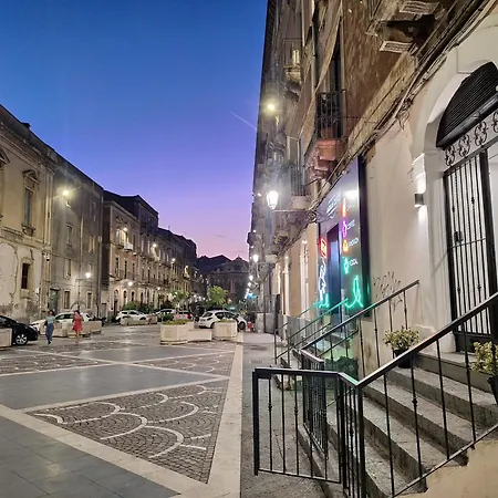 Al Teatro Vakantiehuis Catánia