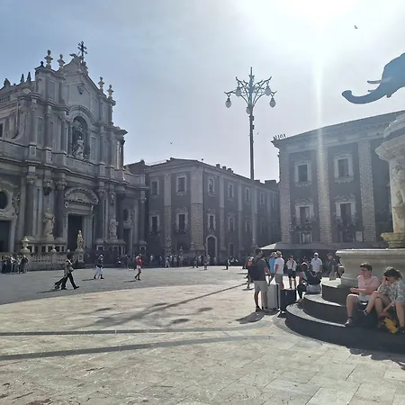 Al Teatro * Catánia